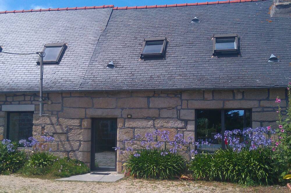Penmarc’h-Holiday Cottage in Penmarc'h, Quimper region
