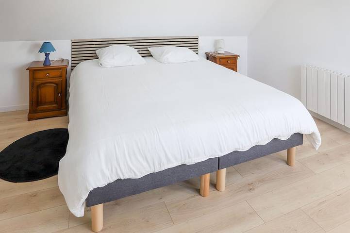 Location de vacances pour 4 personnes, avec jardin, animaux acceptés à Runan - 2