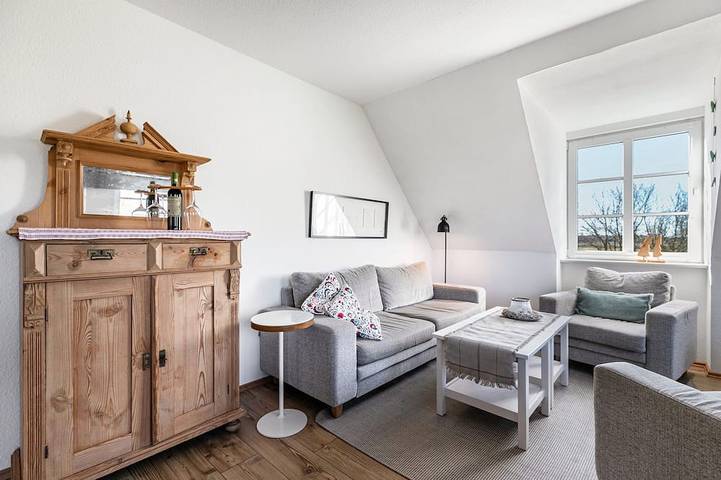 Ferienwohnung für 4 Personen, mit Terrasse und Garten in Klanxbüll