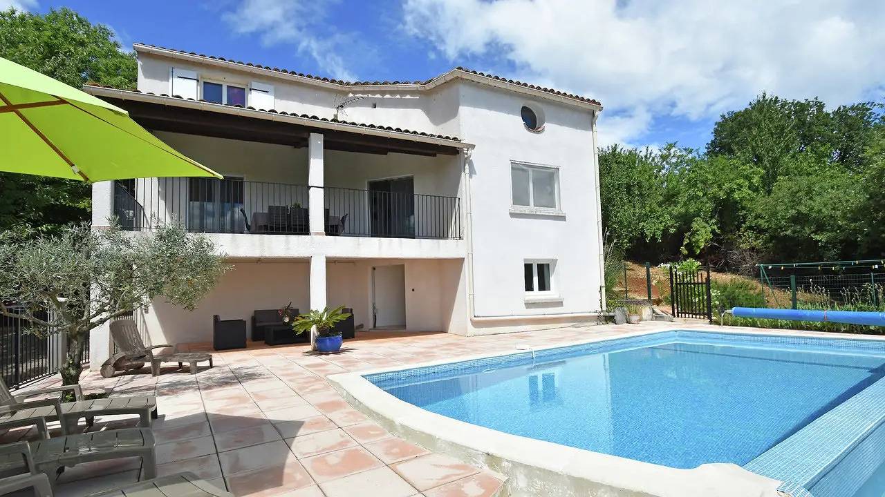 Villa pour 8 Personnes dans Courry, Région d'Alès
