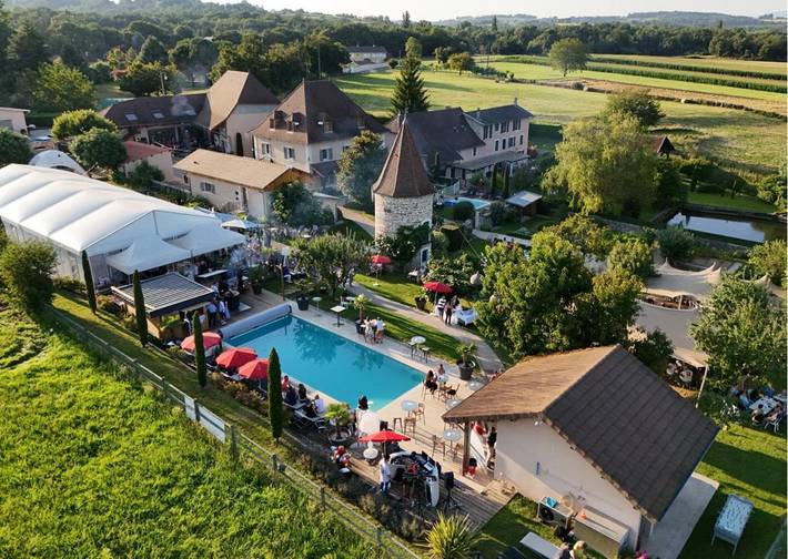 Hôtel pour 2 personnes, avec sauna et jardin ainsi que piscine et jacuzzi