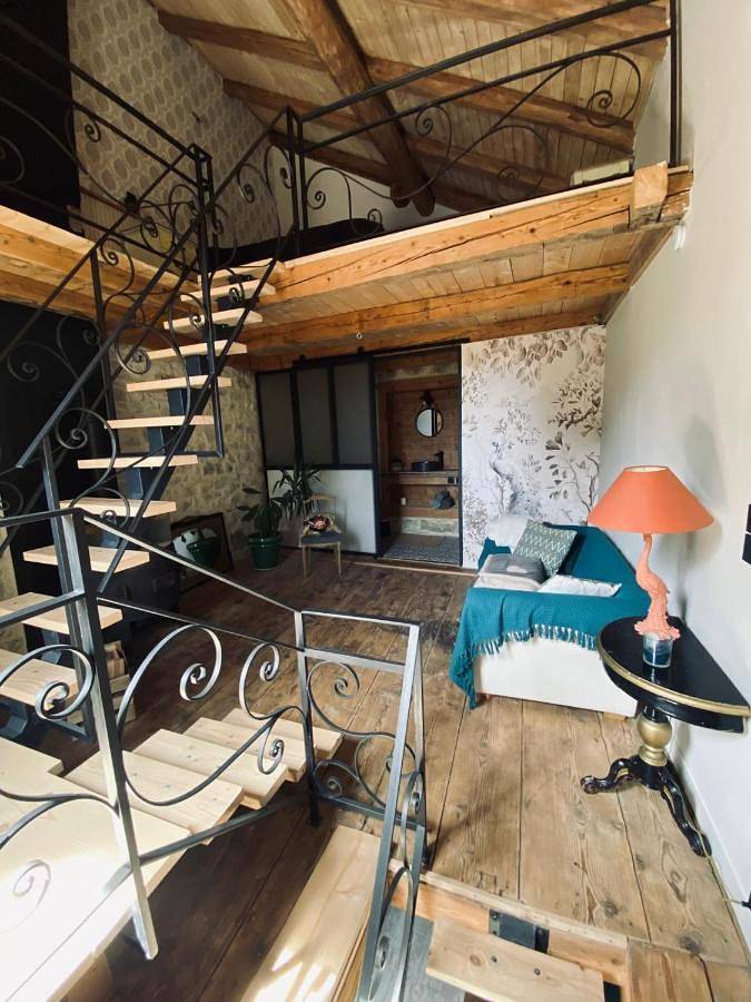 Appartement entier, L'instant présent in Échallon, Nantua