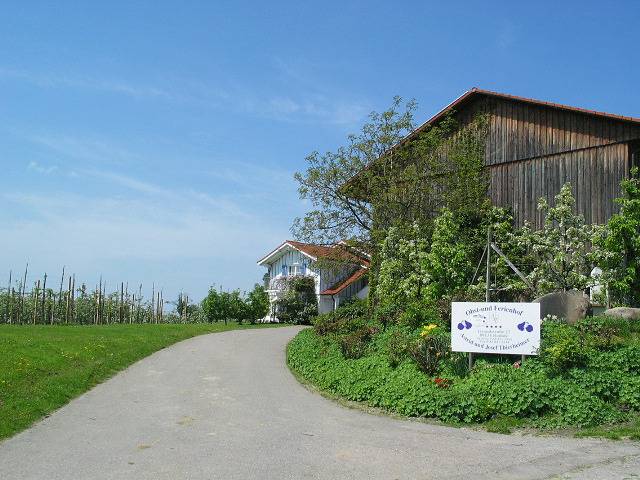 Ganze Ferienwohnung, Obst- und Ferienhof Thierheimer - Ferienwohnung Panoramablick 43 qm 1 Schlafzimmer max. 2 Personen in Bodolz, Bayerisch Schwaben