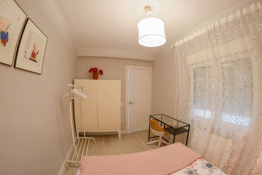 Appartamento intero, Coniderent Clínica Los Vega&Monte Naranco Hospital in Oviedo, Montagne Cantabriche