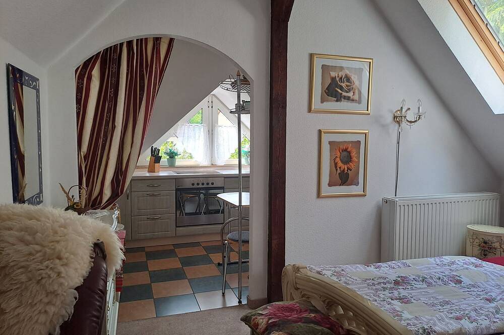 Ganze Wohnung, Haus Gisela - Ferienwohnung 1, Wsr, Balkon in Bad Saarow, Dahme-Seengebiet