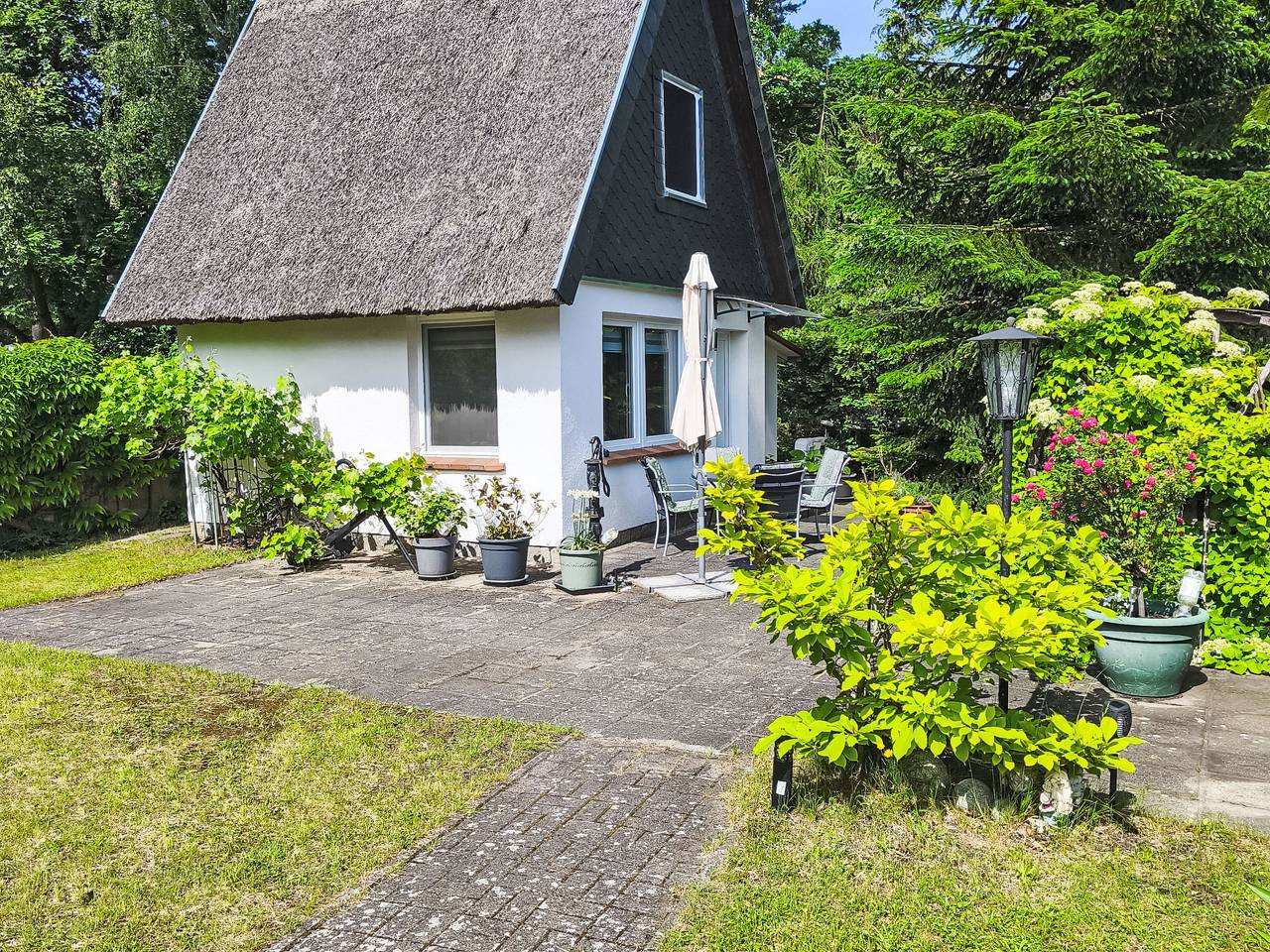 Reetgedecktes Haus in Karlshagen, Usedomer Norden