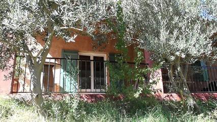 Gîte pour 7 personnes, avec terrasse à Carnoules