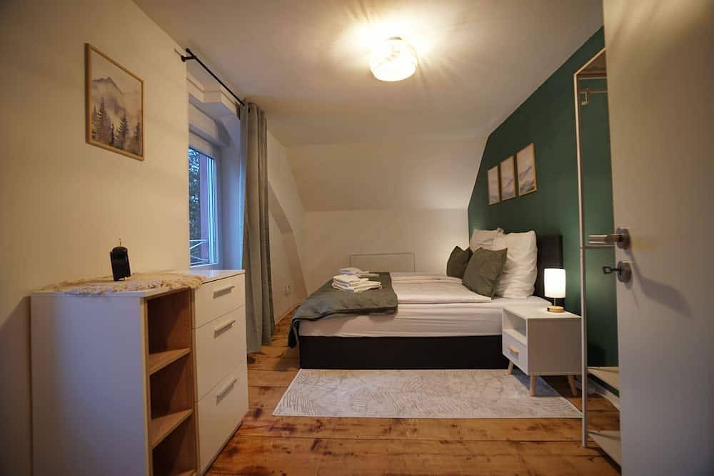 Ganze Wohnung, Charmante Fachwerkwhg. mit modernem Komfort, 110qm in Erbach, Eltville am Rhein