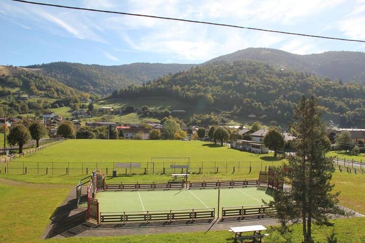 Location de vacances pour 12 personnes, avec jardin et vue, animaux acceptés à Bussang - 2