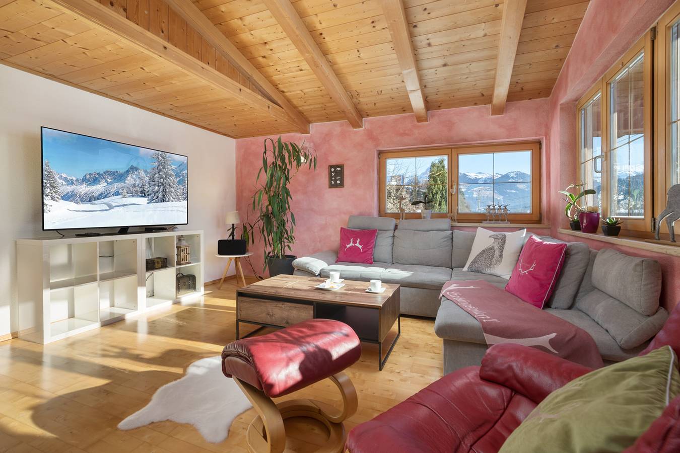 Geheel vakantieappartement, Vakantieappartement voor 6 personen met uitzicht in Kirchberg in Tirol, Hohe Salve