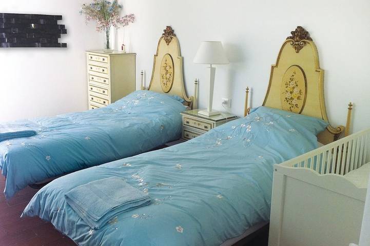 Location de vacances pour 8 personnes, avec jardin à Es Migjorn Gran - 2