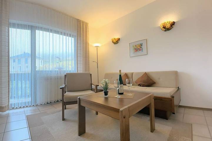 Ferienwohnung für 2 Personen, mit Balkon in Neumagen-Dhron