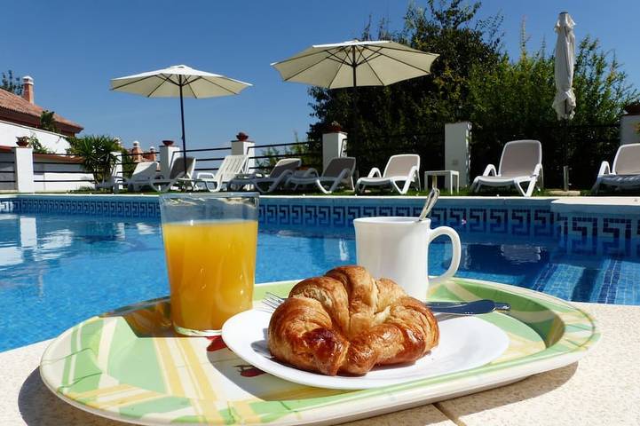 Villa for 8 people, with garden and hot tub in Benalmádena