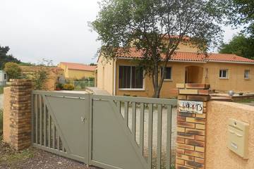 Gîte pour 4 personnes, avec terrasse et jardin à Saint-Jean-Pla-de-Corts