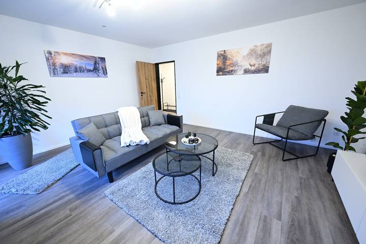 Hel lejlighed, Apartment Timos Ferienwohnung mit privater Terrasse und Wlan in Schmallenberg, Hochsauerlandkreis
