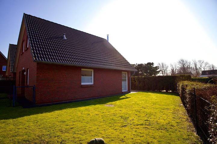 Ferienhaus für 4 Personen, mit Garten und Terrasse sowie Pool