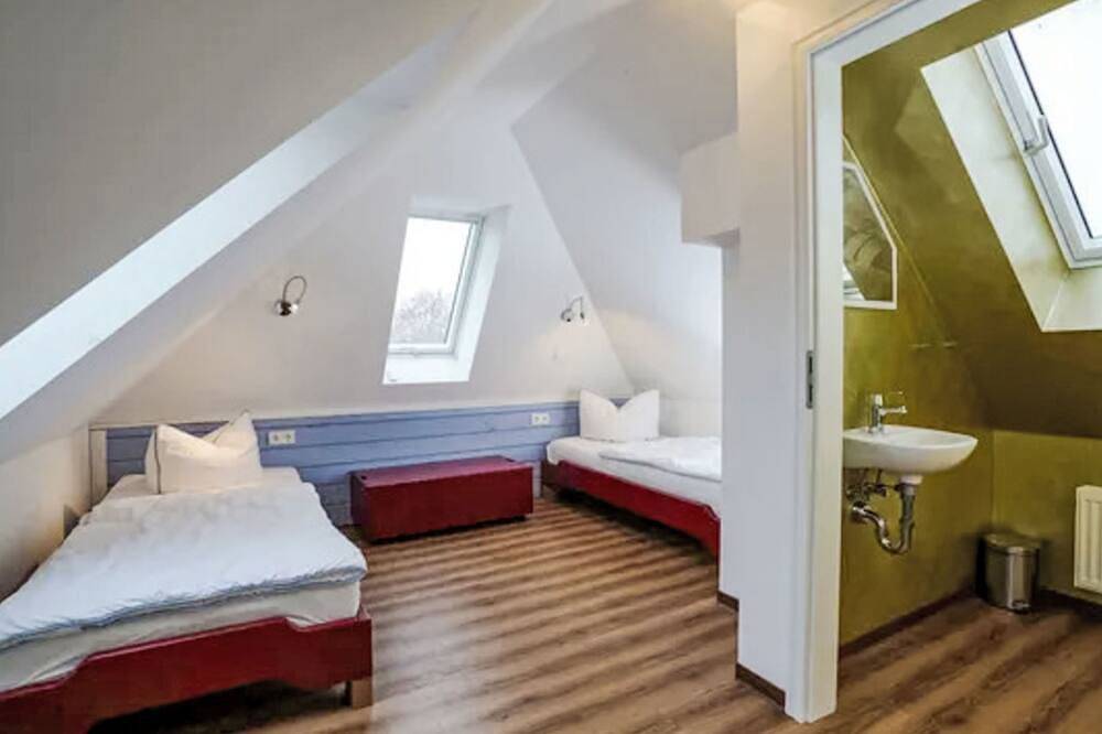 Villa Seeblick mit Sauna in Flessenow, Dobin am See