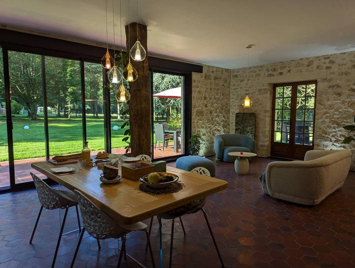 Chambre d’hôte pour 2 personnes, avec jardin et jacuzzi en Charente - 2