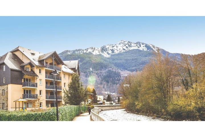 Apartamento para 5 personas, con balcón y jacuzzi además de sauna y piscina, Familias con niños en Saint-Lary-Soulan