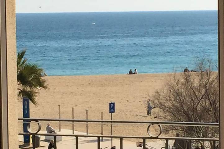 Ganze Wohnung, Brisa de mardirekt am Strand der Barceloneta in Barcelona Zentrum, Barcelona