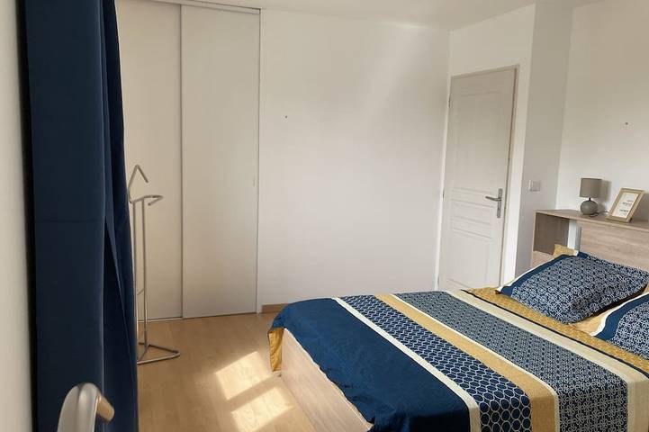 Gîte pour 2 personnes, avec terrasse à Entraigues-sur-la-Sorgue - 2