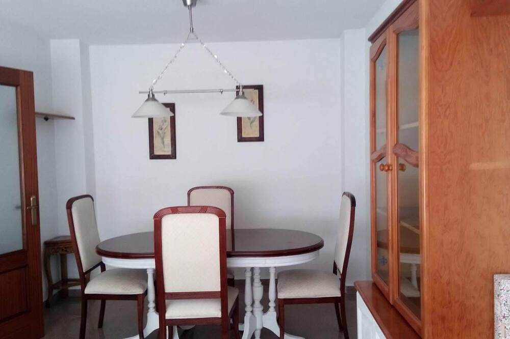 Apartamento entero, Tranquilo  y bello apartamento para pasar tus vacaciones in Dolores, Costa Blanca