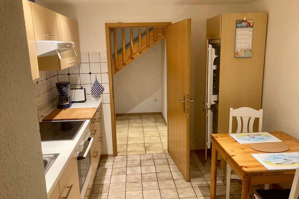 Thomsen: Urlaubsentspannung mit großem Garten - Fewo Thomsen in Tarp, Grünes Binnenland