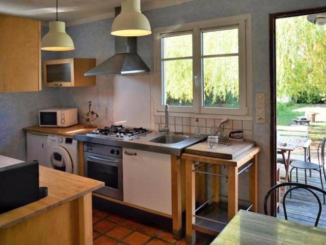 Two-Bedroom House in Saint-Hilaire-Saint-Mesmin, Vallée de la Loire
