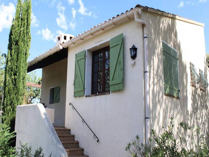 Gîte pour 4 personnes, avec piscine et jardin, adapté aux familles à Mollans-sur-Ouvèze