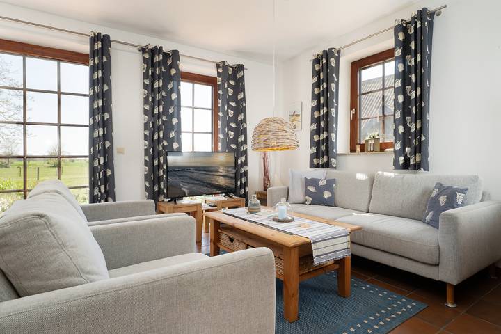 Ferienwohnung für 4 Personen, mit Terrasse und Garten, kinderfreundlich in Sahrensdorf