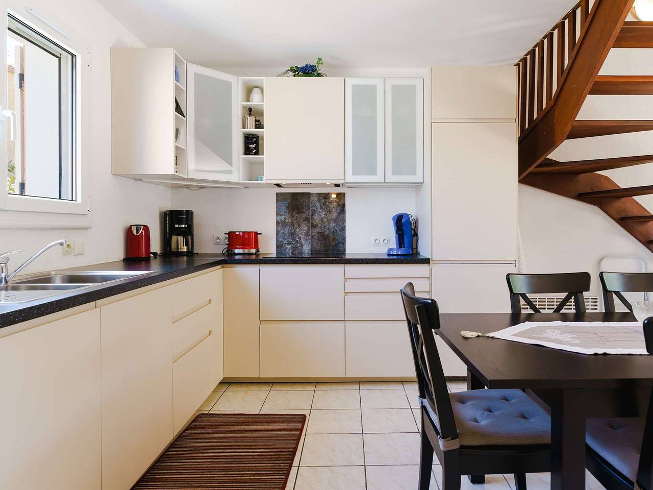 Klimatisierte Villa, 4 Zimmer, Wlan, Terrasse, Grill, Garage, 6 Schlafplätze, Haustiere erlaubt in Narbonne Plage, Narbonne