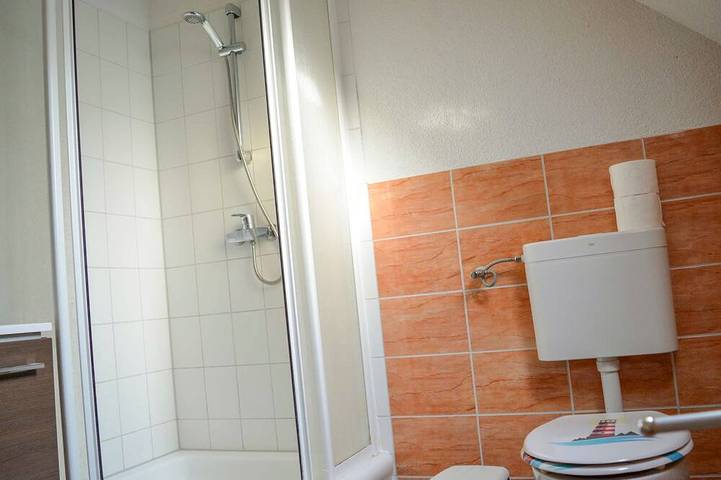 Ferienwohnung für 5 Personen, mit Garten und Terrasse in Saal - 4