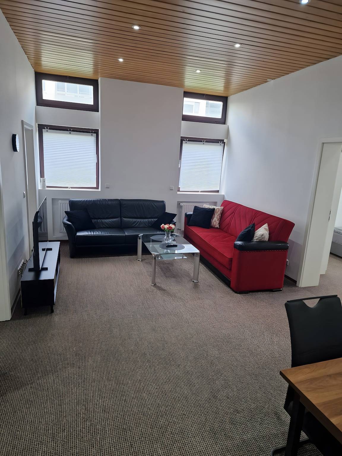 Ganze Wohnung, Helle, moderne 3-Zimmer-Wohnung nähe Flughafen-München / S-Bahn-Anschluss / Zentrum 30-Minuten in Neufahrn bei Freising, Landkreis Freising