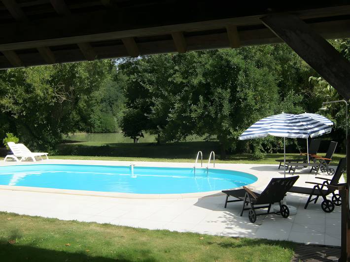 Maison de vacances pour 4 personnes, avec vue sur le lac et jardin, adapté aux familles dans le Loir-et-Cher