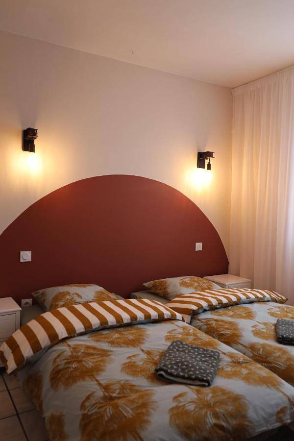 Four-Bedroom House in Alzonne, Région de Carcassonne