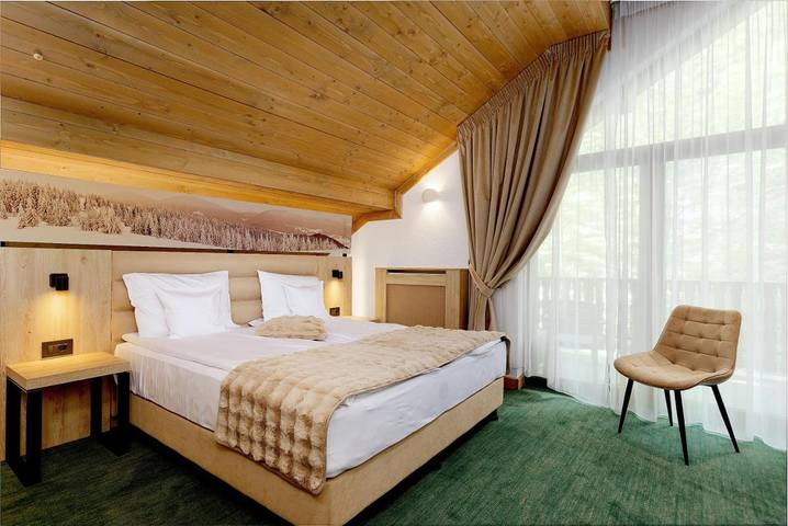 Location de vacances pour 2 personnes, avec vue et jardin à Sinaia - 2