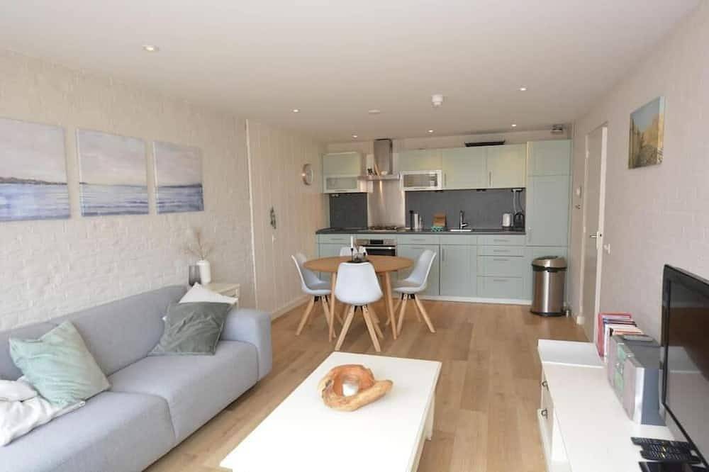 Ganze Wohnung, Sunny 4-person apartment 50 meters from the beach in Schiermonnikoog