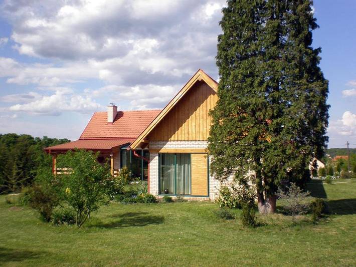 Ferienwohnung für 8 Personen, mit Balkon und Terrasse sowie Garten und Sauna in St. Peter (Ungarn)