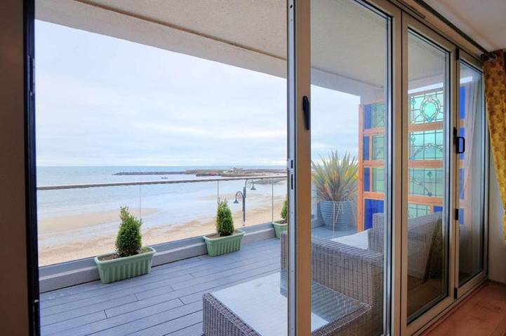 Holiday rental for 4 people, with terrace and view in Lyme Regis