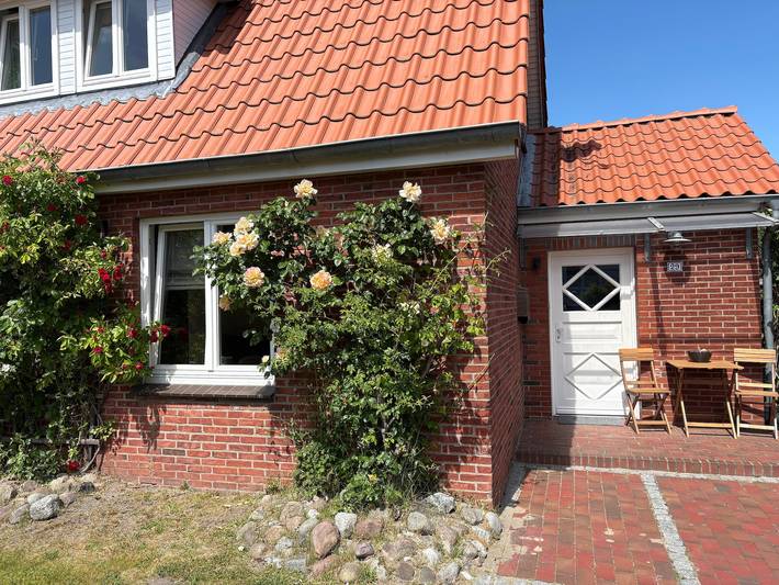 Strandhaus für 2 Personen, mit Garten in Döse - 3