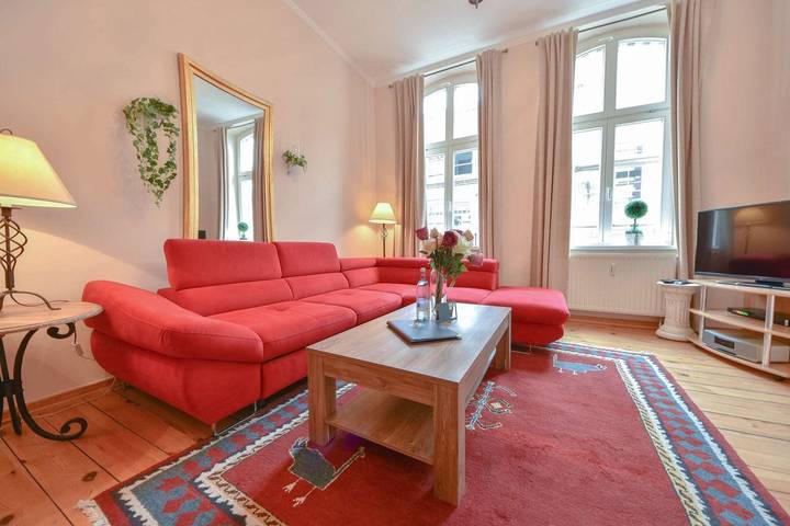Ganze Wohnung, Villa Magdalena 02 - klassische Bäderarchitektur - sehr strandnah in Drei Kaiserbäder, Heringsdorf