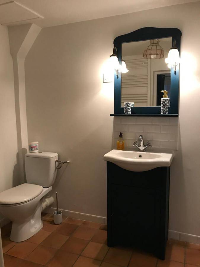 Double Room with Extra Bed in Lyons-la-Forêt, Région de Les Andelys