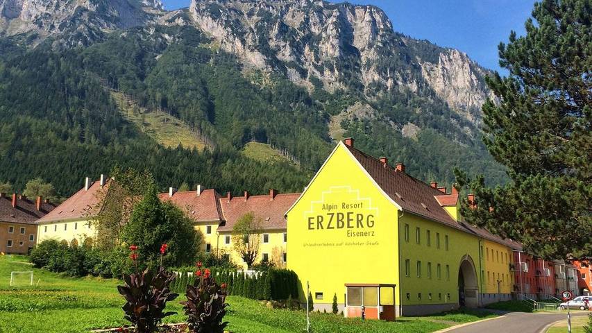 Ferienwohnung für 4 Personen, mit Balkon in Eisenerz