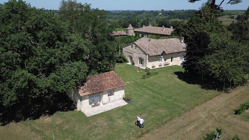 Location de vacances pour 12 personnes, avec jardin ainsi que piscine et vue à Ruch (homonymie) - 3