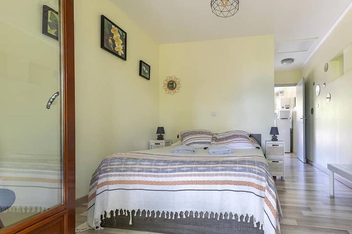 Location de vacances pour 2 personnes, avec jardin à Mirefleurs - 3