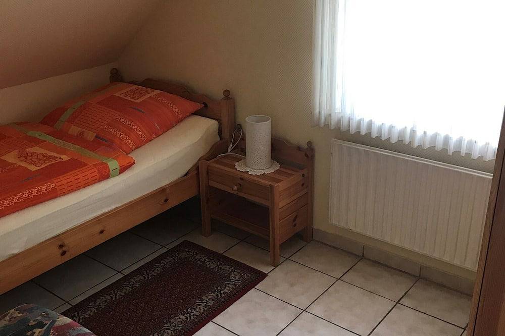 Idyllisch gelegenes Ferienhaus, ruhige Waldrandlange für bis zu 6 Personen in Sögel, Emsland