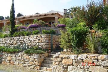 Villa pour 6 personnes, avec balcon dans Le Lavandou