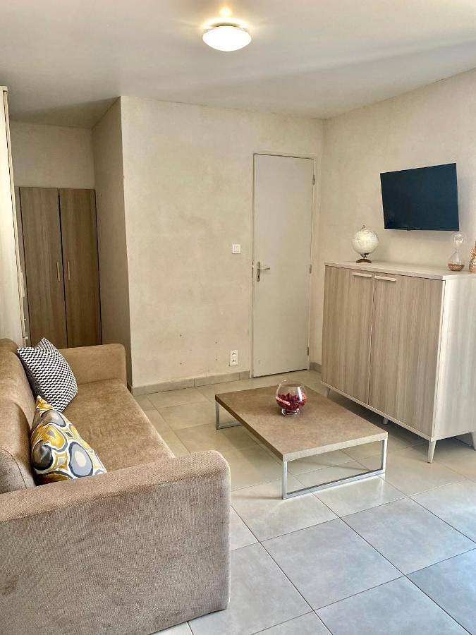 Appartement entier, Studio Terrasse Vue Mer Clim Wifi Parking in Partinello, Région d'Ajaccio
