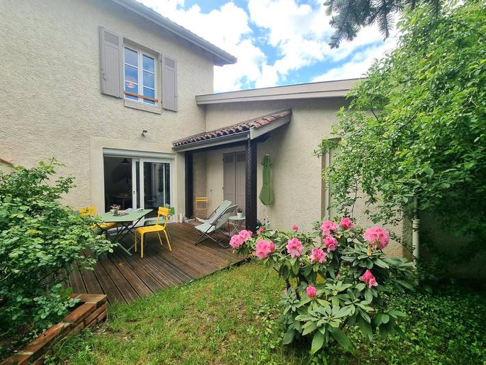 Gîte pour 4 personnes, avec Terrasse et Jardin