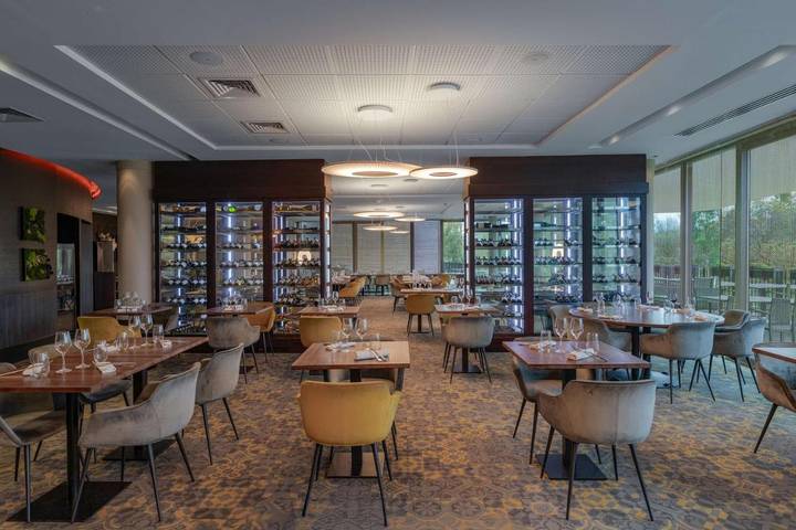 Hôtel pour 2 personnes, avec sauna ainsi que jacuzzi et jardin à Saint-Priest - 4